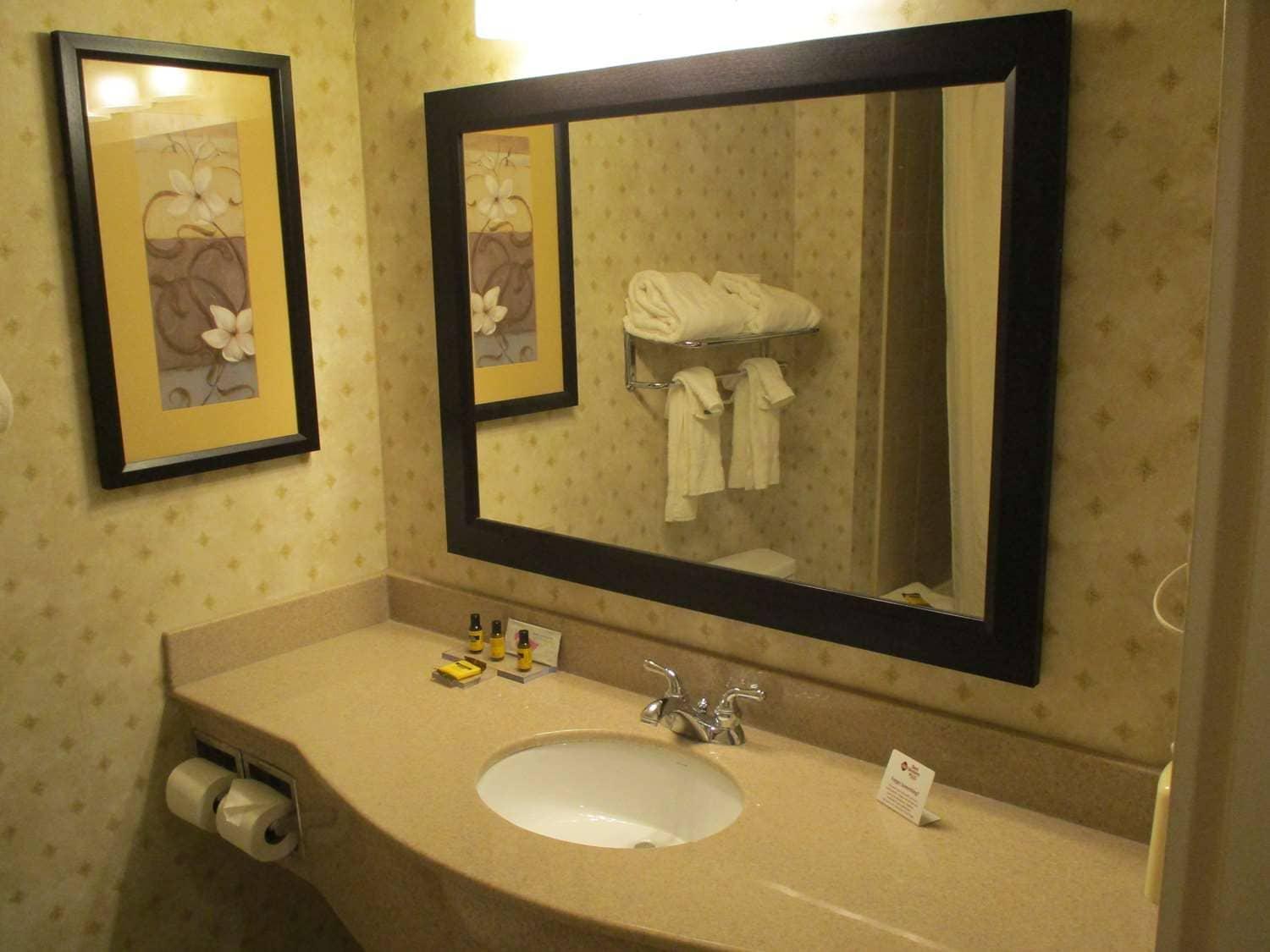 Research Park Inn St Louis West Chesterfield Saint Charles Room photo